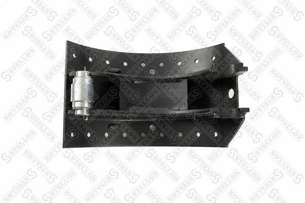 Комплект тормозных колодок STELLOX 85-02513-SX 85-02513-SX - фото 1
